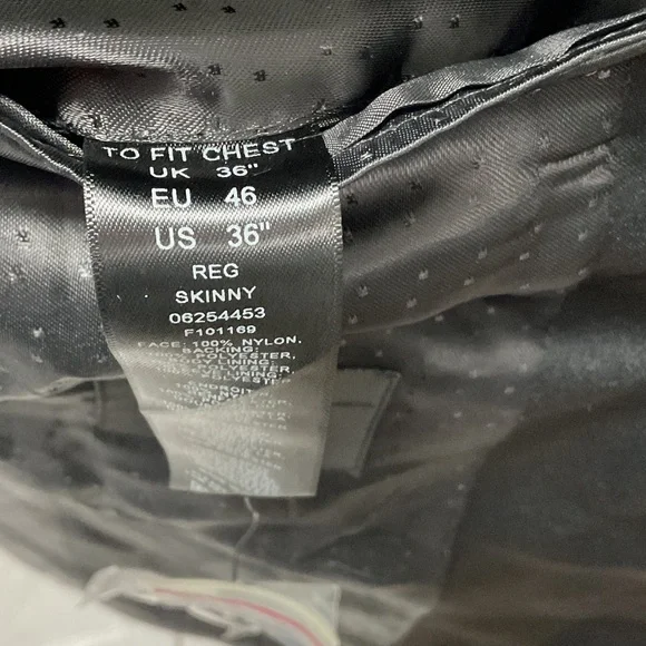 ASOS Rich Red Velvet Blazer with Dark Trim skinny - Picture 3 of 6